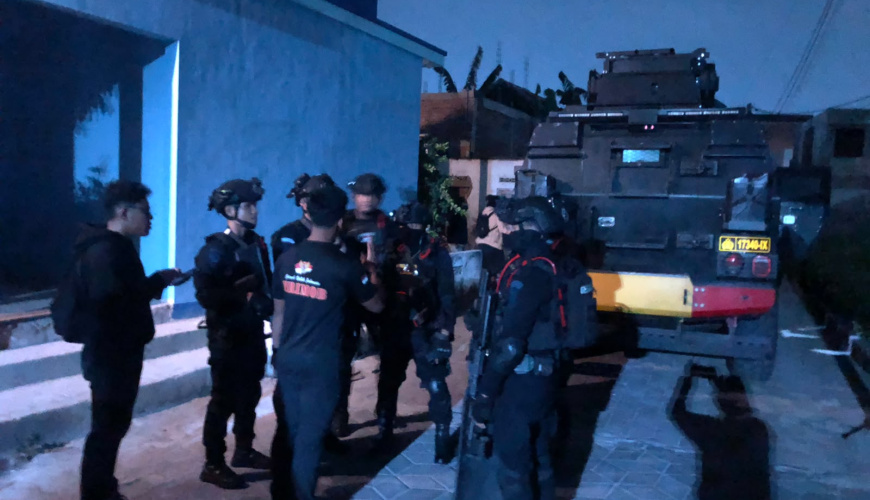 Polisi Buru Eks Napiter dalam Pengembangan Kasus Pembakaran Warung Mi Babi di Sukoharjo